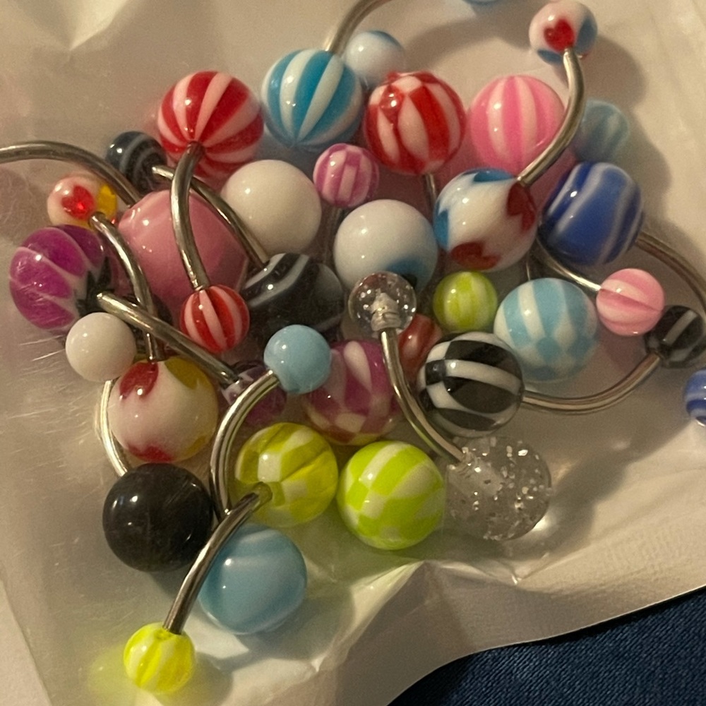 Belly Button Rings - Picture 2 of 2